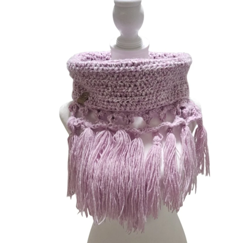 Hand Crafted Crochet 2-piece Set Fringe Scarf & Winter beanie Purple chunky knit